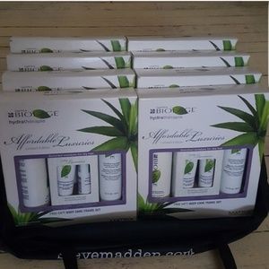 Shampoo and Conditioner Set by Matrix Biolage